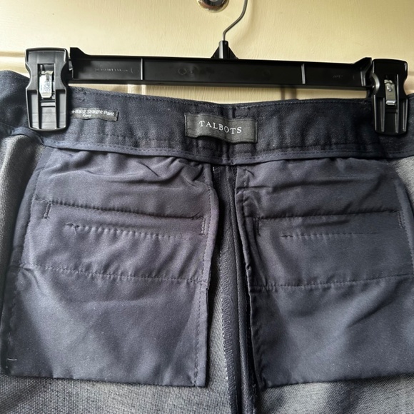 Talbots Curvy Fit High Rise Straight Leg Dress Navy BluePants. Size 2 Petite. - Picture 14 of 14